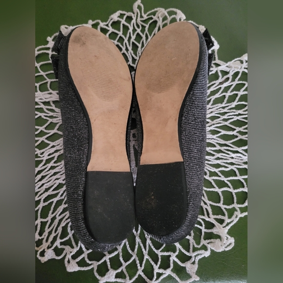 Like New With Tags Betsey Johnson Elegant Gray Emy Bow Flats 6 - Picture 12 of 12